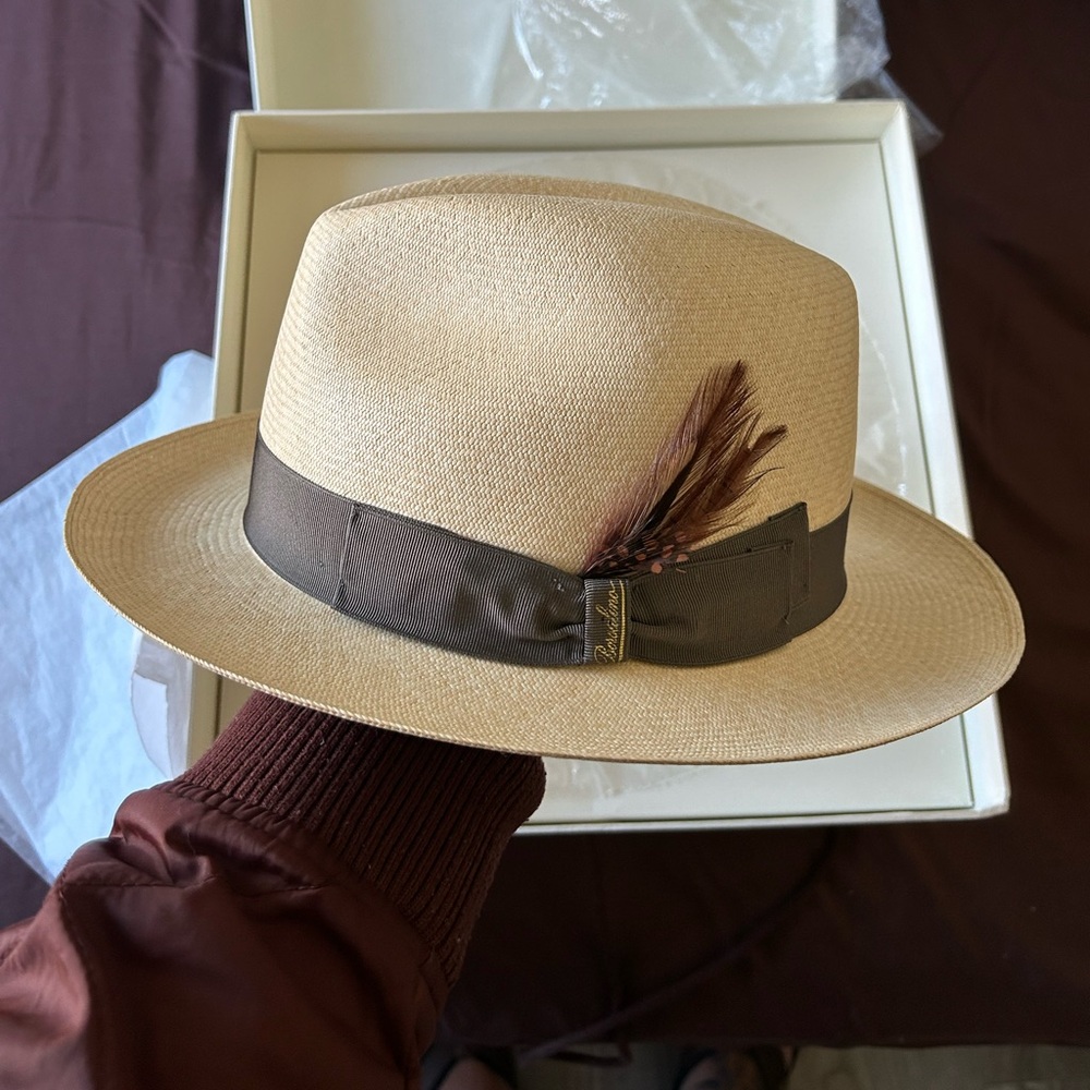 Borsalino strong hat Panama